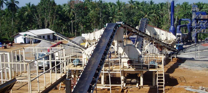 斯里蘭卡花崗巖巖石破碎機生產(chǎn)線現(xiàn)場